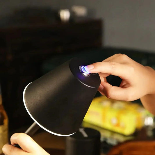 Luminária de Mesa Recarregável - Tazzi - Cliquemaster