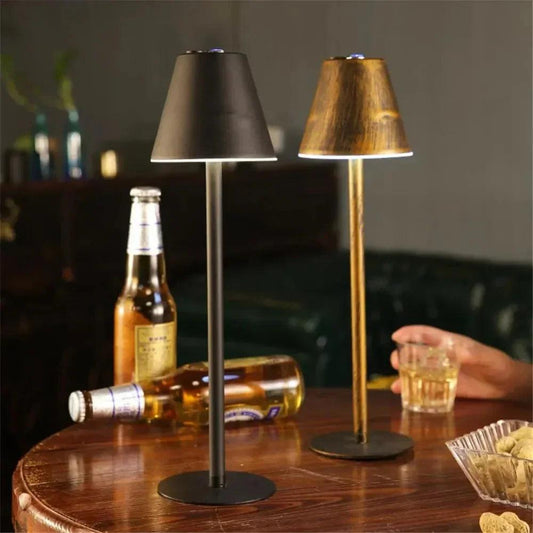 Luminária de Mesa Recarregável - Tazzi - Cliquemaster